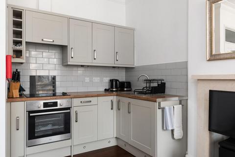 2 bedroom apartment for sale, Duke Street, Bath BA2