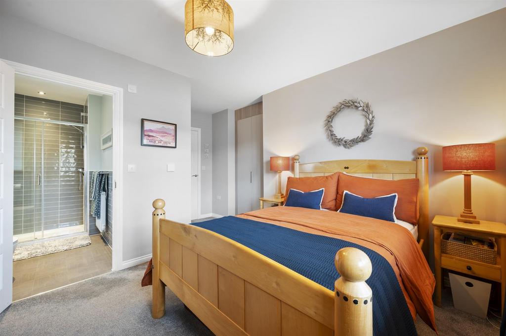 Bedroom One to en-suite.jpg