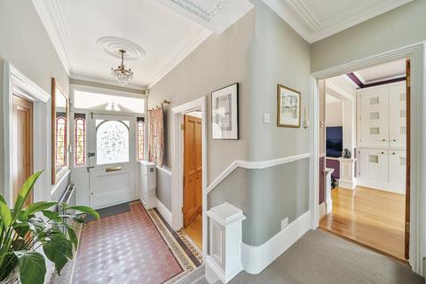 4 bedroom terraced house for sale, Muswell Avenue, Muswell Hill, London, N10