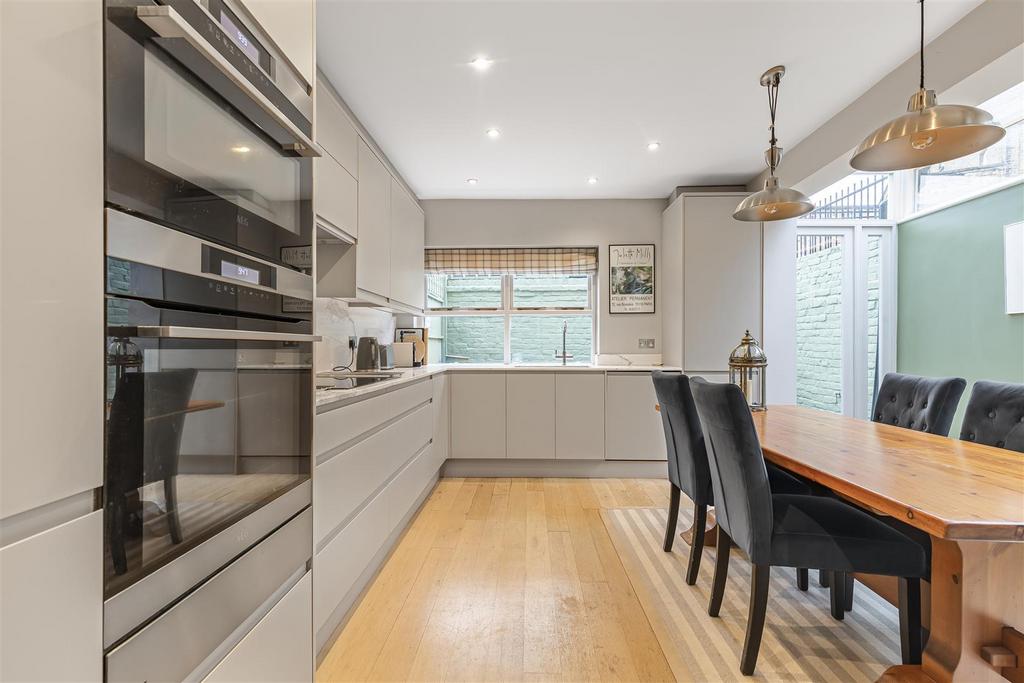James anderson-40 glendarvon street-sw15  13 .jpg
