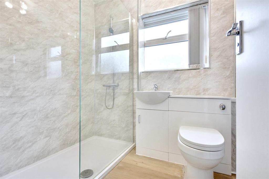 Shower Room.jpeg