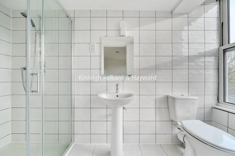 3 bedroom flat for sale, Dukes Avenue, Muswell Hill, London, N10