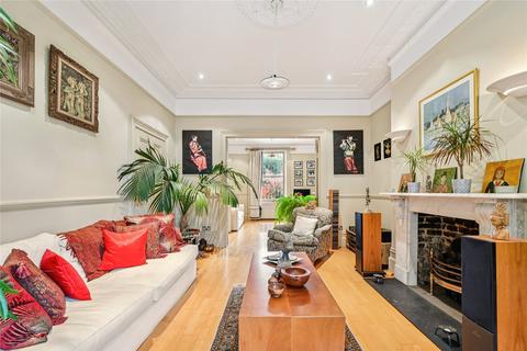 5 bedroom apartment for sale, Dorncliffe Road, Fulham, London, SW6