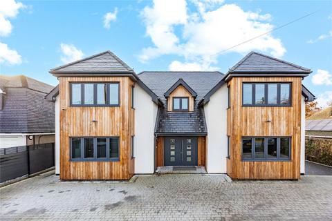 4 bedroom detached house for sale, Church Road, Ramsden Bellhouse, Billericay, Essex, CM11