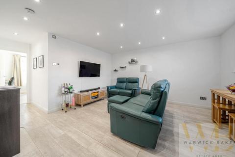 2 bedroom flat for sale, Emerald Quay, Shoreham-By-Sea