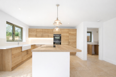 5 bedroom detached house to rent, Beech Barn, The Length, St. Nicholas At Wade, Birchington