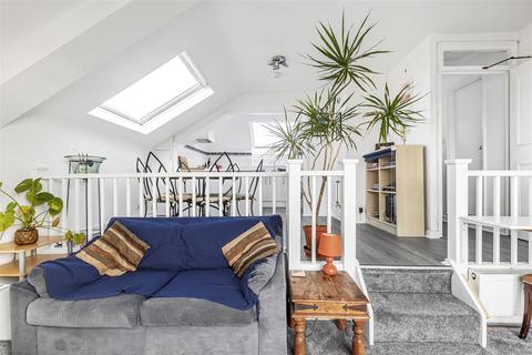Felsham Road, Putney SW15