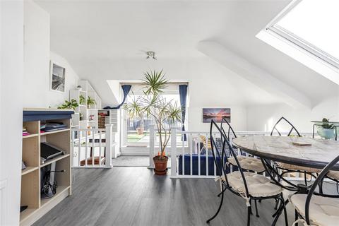 2 bedroom flat for sale, Felsham Road, Putney SW15
