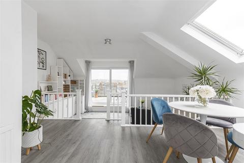 Felsham Road, Putney SW15
