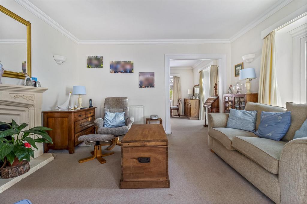 5 Parklands Ave New-022.JPG