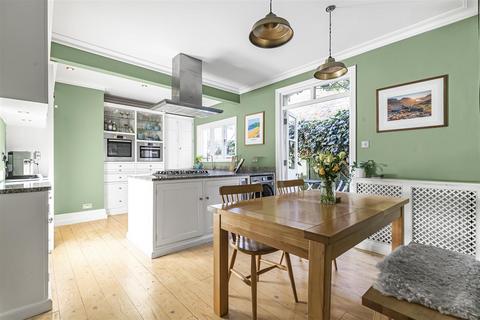 2 bedroom maisonette for sale, Borneo Street, Putney, SW15