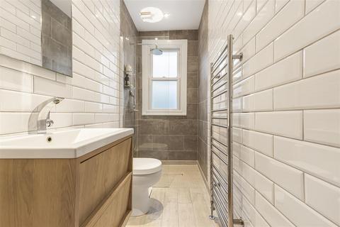 2 bedroom maisonette for sale, Borneo Street, Putney, SW15