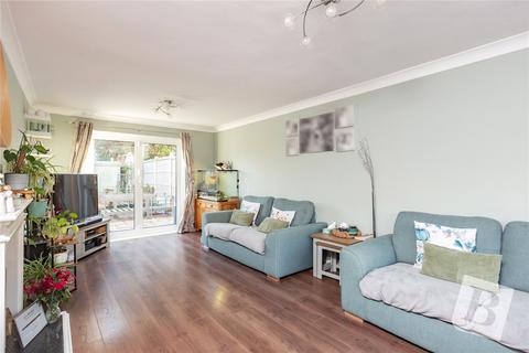 3 bedroom terraced house for sale, Worthing Road, Basildon, Essex, SS15