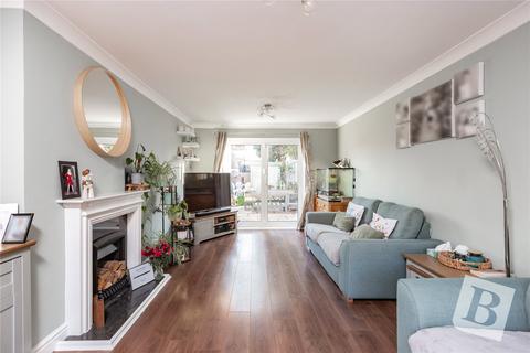 3 bedroom terraced house for sale, Worthing Road, Basildon, Essex, SS15