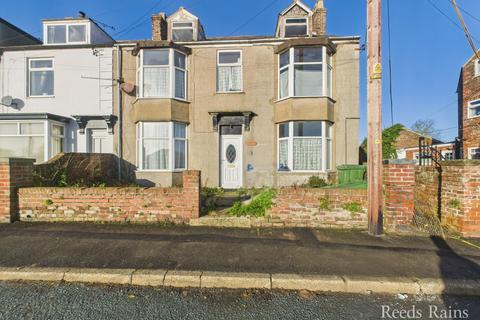 7 bedroom end of terrace house for sale - North Marine Road, Bridlington YO15