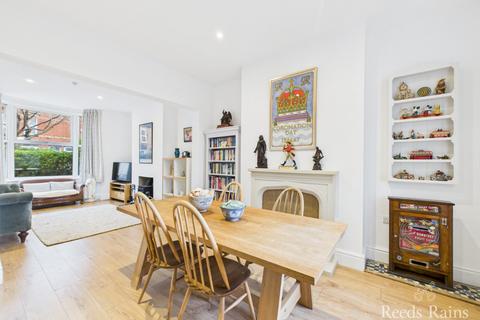4 bedroom terraced house for sale, St. Johns Avenue, East Yorkshire YO16