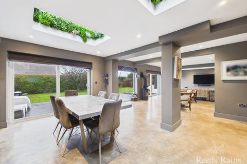 3 bedroom detached house for sale, Martongate, East Yorkshire YO16