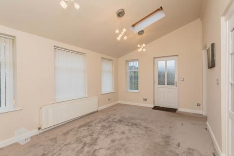 3 bedroom detached house for sale, Dereham Close, Bury, Greater Manchester, BL8 1JP