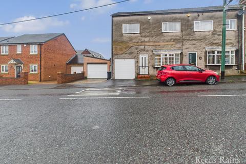 3 bedroom end of terrace house for sale, Front Street North, Durham DH6