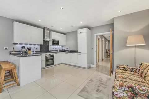 4 bedroom terraced house for sale, India Way, Putney, SW15