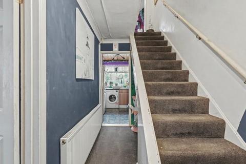 3 bedroom terraced house for sale, Winchester Way, Rainham, ME8