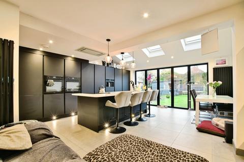 4 bedroom semi-detached house for sale, Okehampton Crescent, Greater Manchester M33