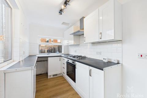 3 bedroom terraced house for sale, Greylands Avenue, Durham TS20