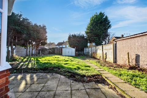 3 bedroom semi-detached house for sale, Baslow Close, Sawley