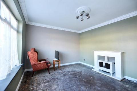 3 bedroom semi-detached house for sale, Baslow Close, Sawley