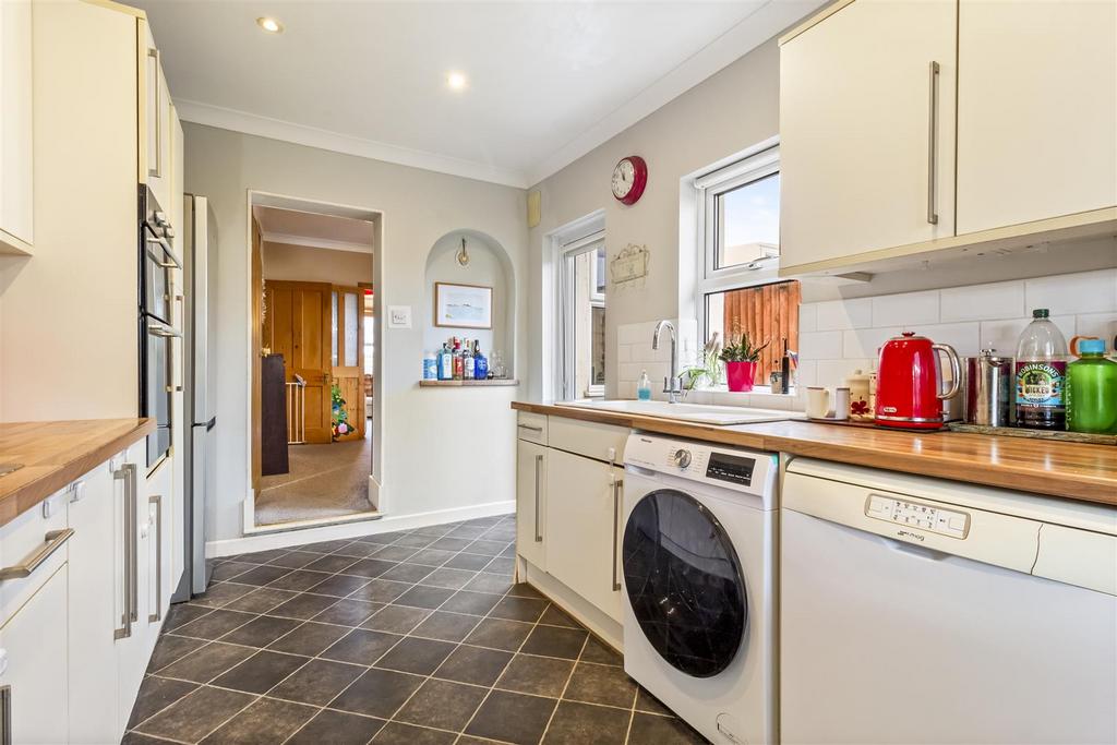 247 Goring Road-009.jpg
