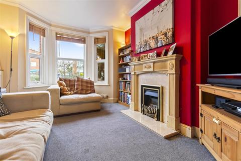 3 bedroom terraced house for sale, Goring Road, Goring-By-Sea, Worthing