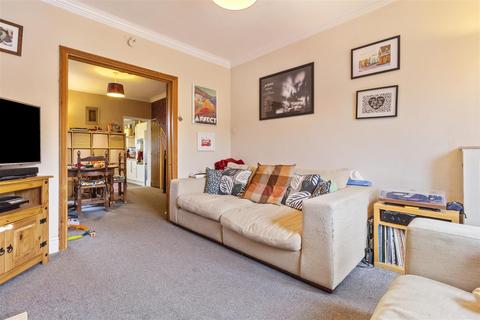 3 bedroom terraced house for sale, Goring Road, Goring-By-Sea, Worthing