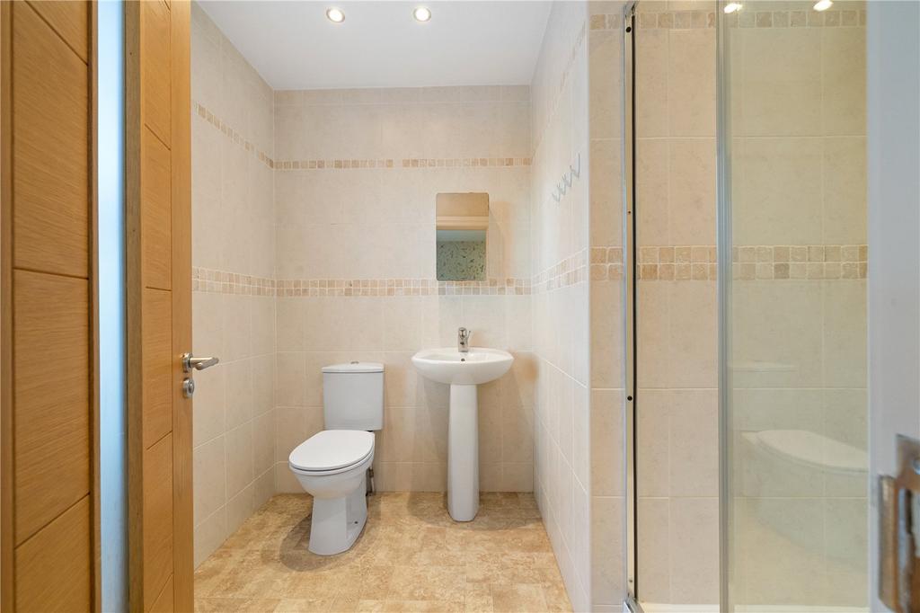 Bedroom 2 En-Suite