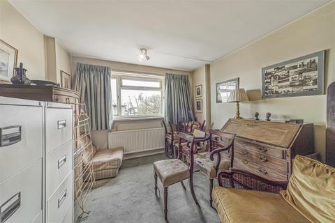 2 bedroom flat for sale, Daylesford Avenue, Putney, SW15