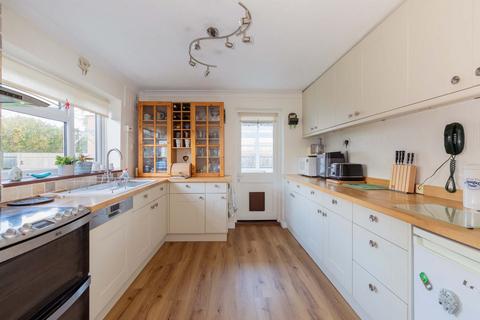 undefined, Kennel Close, Ascot SL5