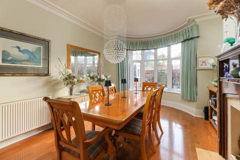 4 bedroom semi-detached house for sale, Selsey Avenue, Southsea