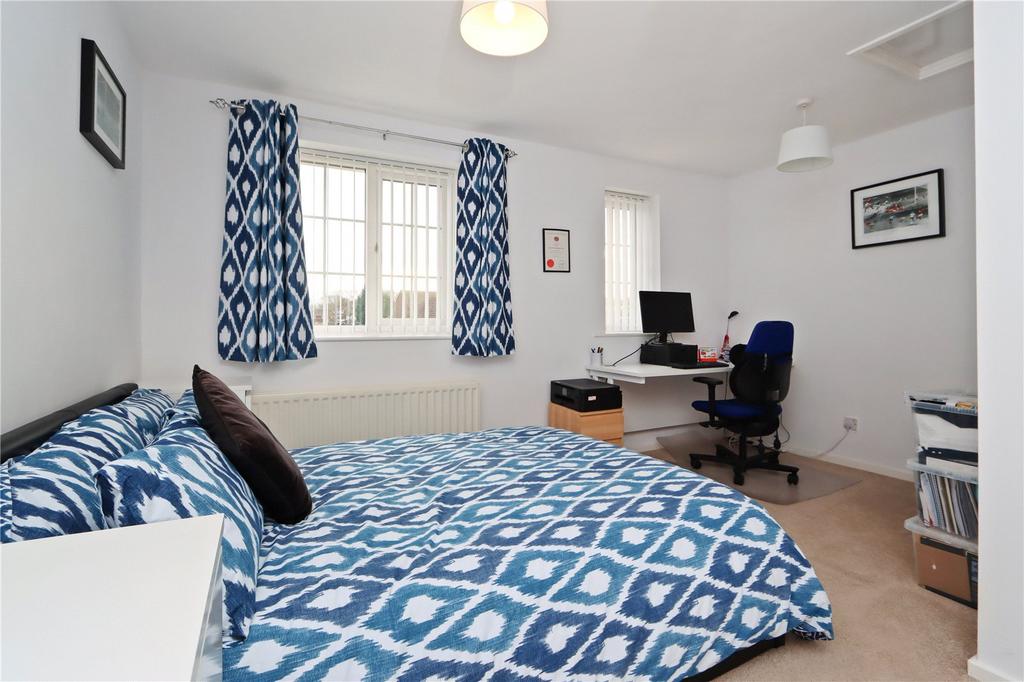 Bedroom 2 Pic 2