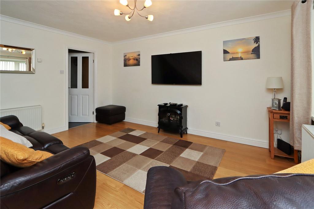 Living Room Pic 3