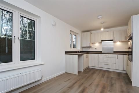 3 bedroom end of terrace house to rent, Argus Gardens, Tyne and Wear NE40