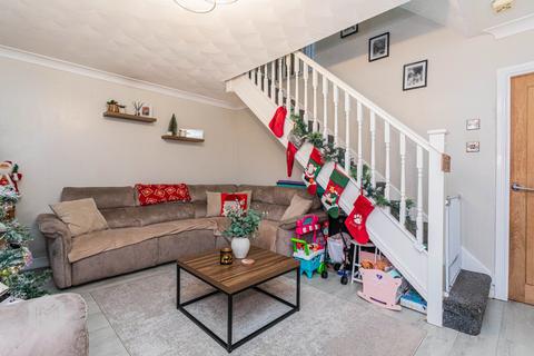 3 bedroom semi-detached house for sale, West Vale, Radcliffe, Manchester, Greater Manchester, M26 4FG
