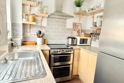 2 bedroom terraced house for sale, Hawthorn Way, Tewkesbury GL20