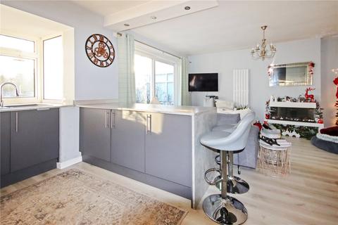 3 bedroom semi-detached house to rent, Rydal Road, Durham DH2