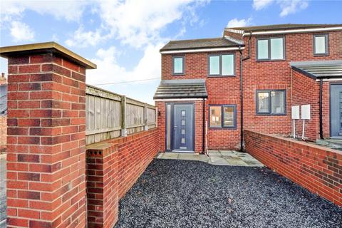 2 bedroom semi-detached house to rent, Cornonation Court, Seaham SR7
