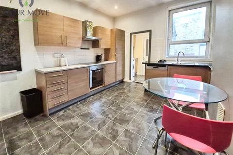 3 bedroom terraced house to rent, Ashgrove, Bradford BD10