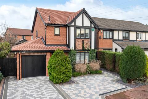 3 bedroom detached house for sale, Queensbury Drive, Newcastle upon Tyne NE15