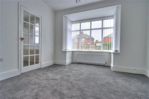 3 bedroom semi-detached house to rent, Westlands, Newcastle upon Tyne NE5