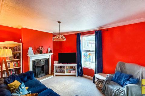 3 bedroom end of terrace house for sale, Hollywood Road, Brislington, Bristol, BS4 4LE