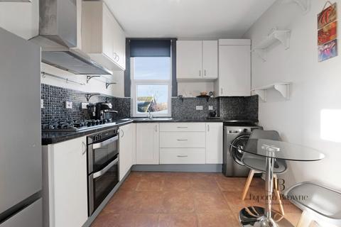 1 bedroom flat for sale, Hamilton Road, NW10