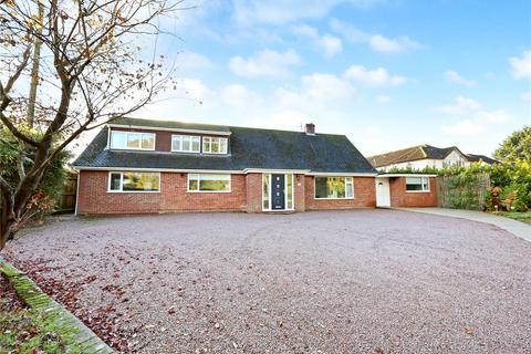 6 bedroom detached house for sale - Fakenham Road, Taverham, Norwich, Norfolk, NR8