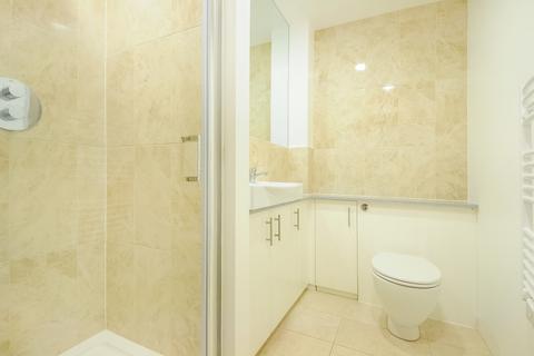 1 bedroom flat to rent, Richmond Road, Kingston Upon Thames, KT2
